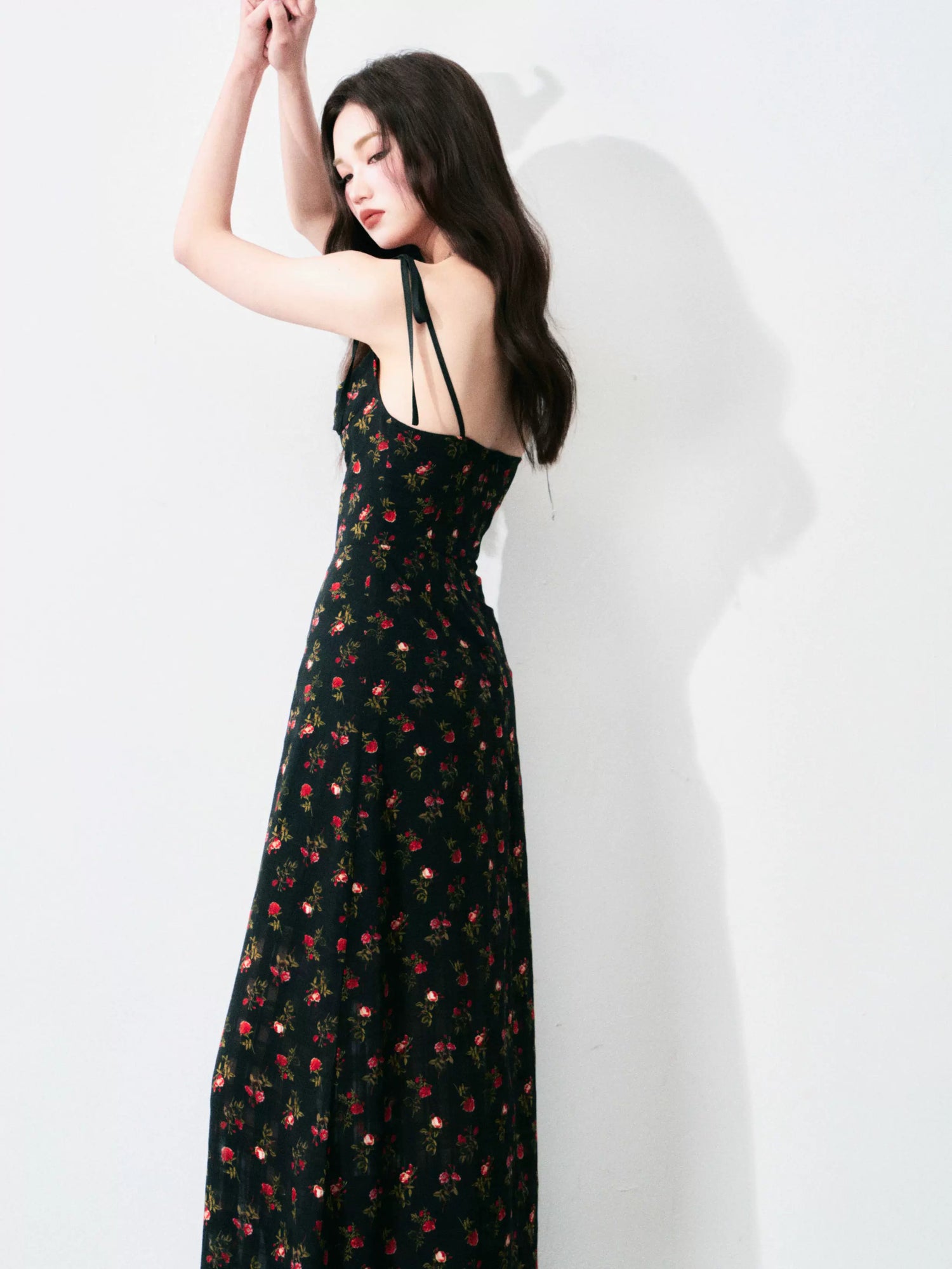 Vintage Floral Tie-Waist A-Line Maxi Dress