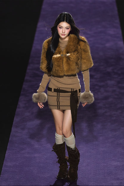 Maillard Faux Fur Cropped Cape