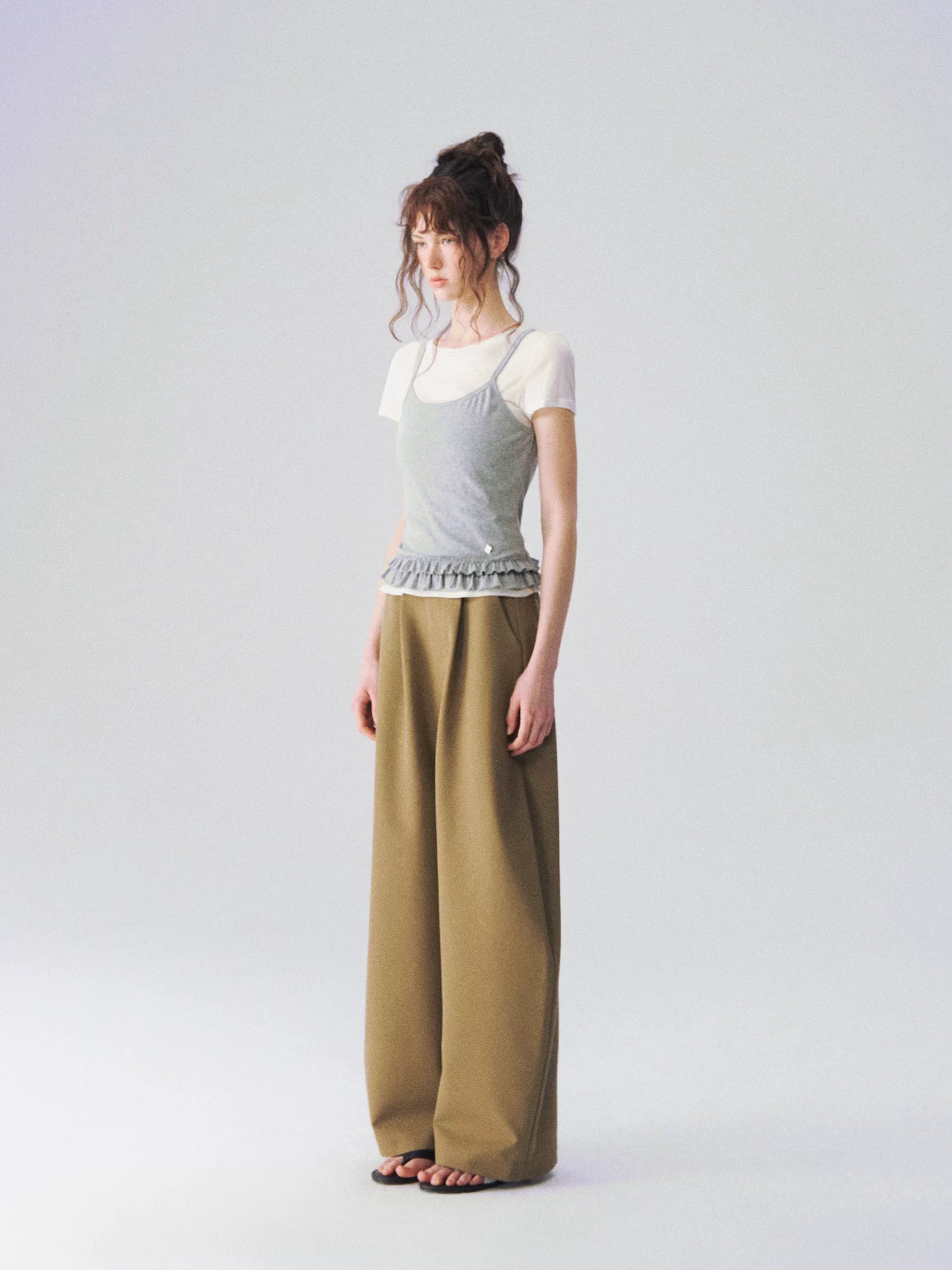 Relaxed Tailored Wide-Leg Trousers