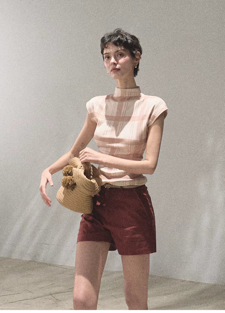 March Expansion Linen-Blend Tailored Shorts