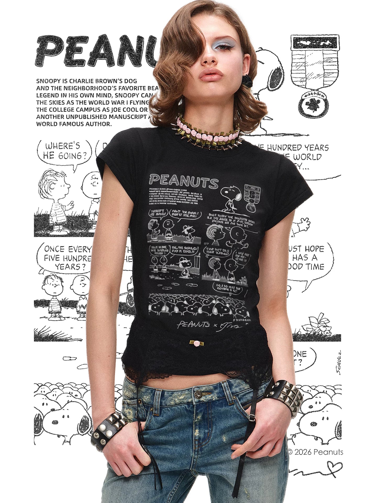 Snoopy Comic Print Fitted Basic T-Shirt