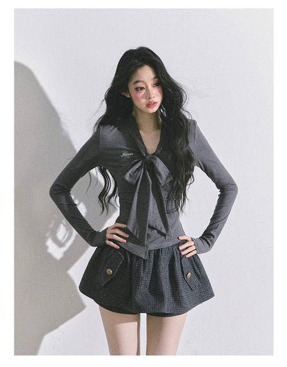 Minimal Korean V-Neck Long-Sleeve T-Shirt