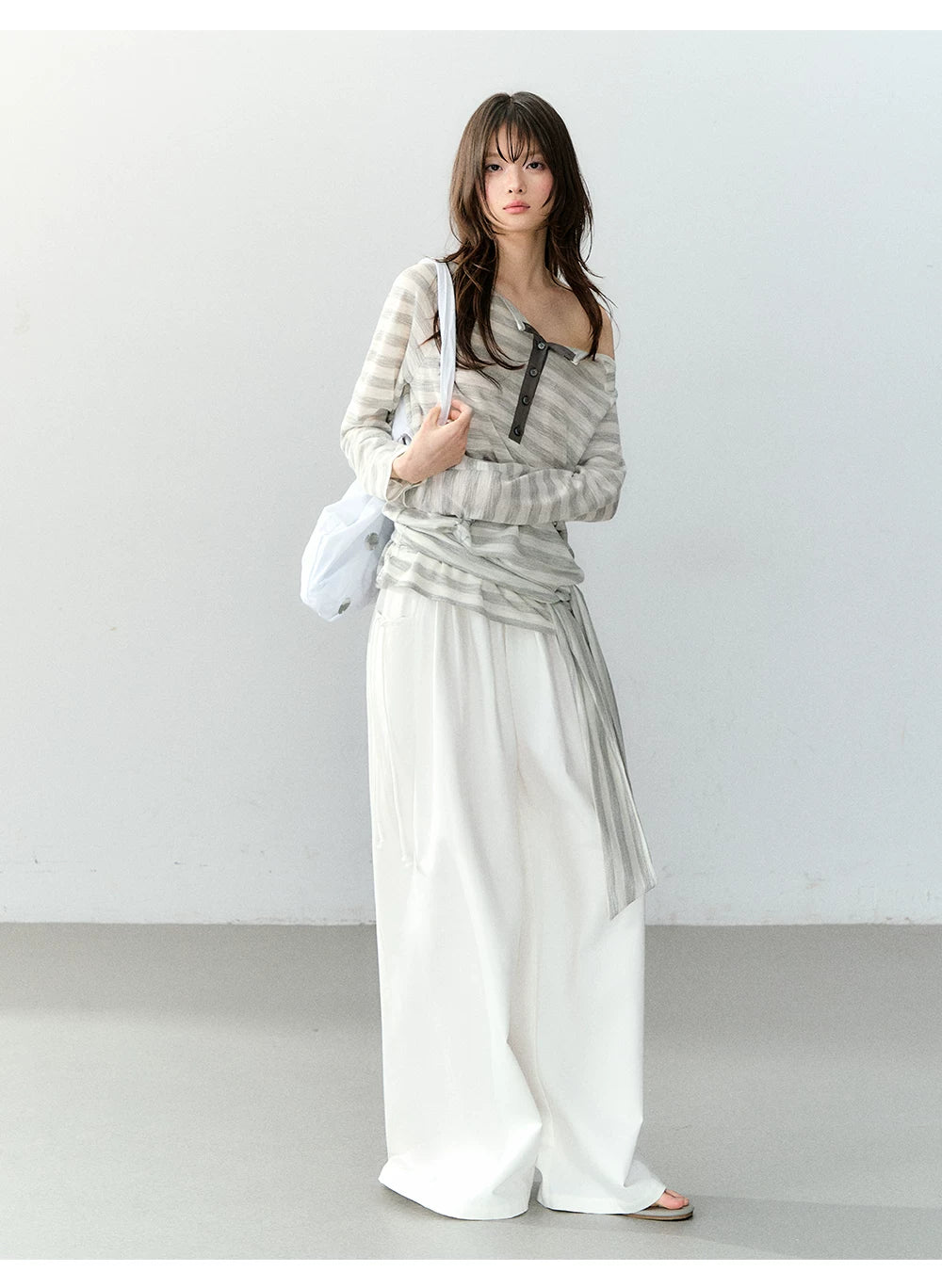 Star Print Off-Shoulder Striped Relaxed Knit Blouse
