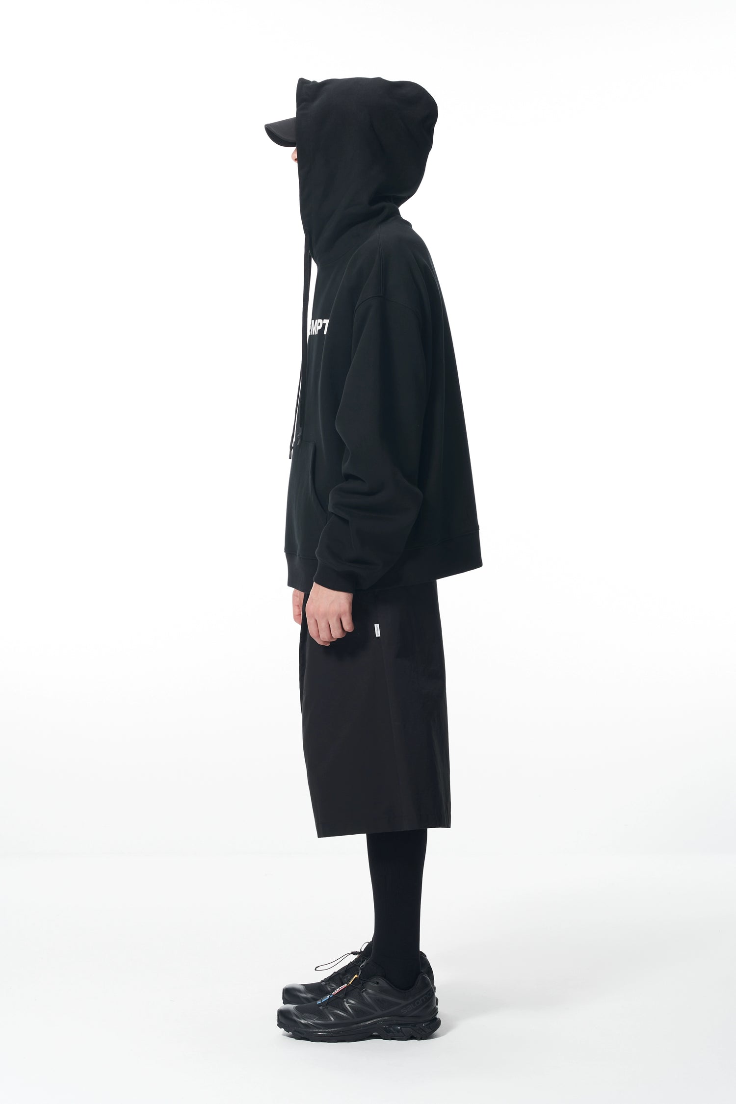 Essential Logo Sweatshirt &amp; Hoodie &amp; Sweatpants Set