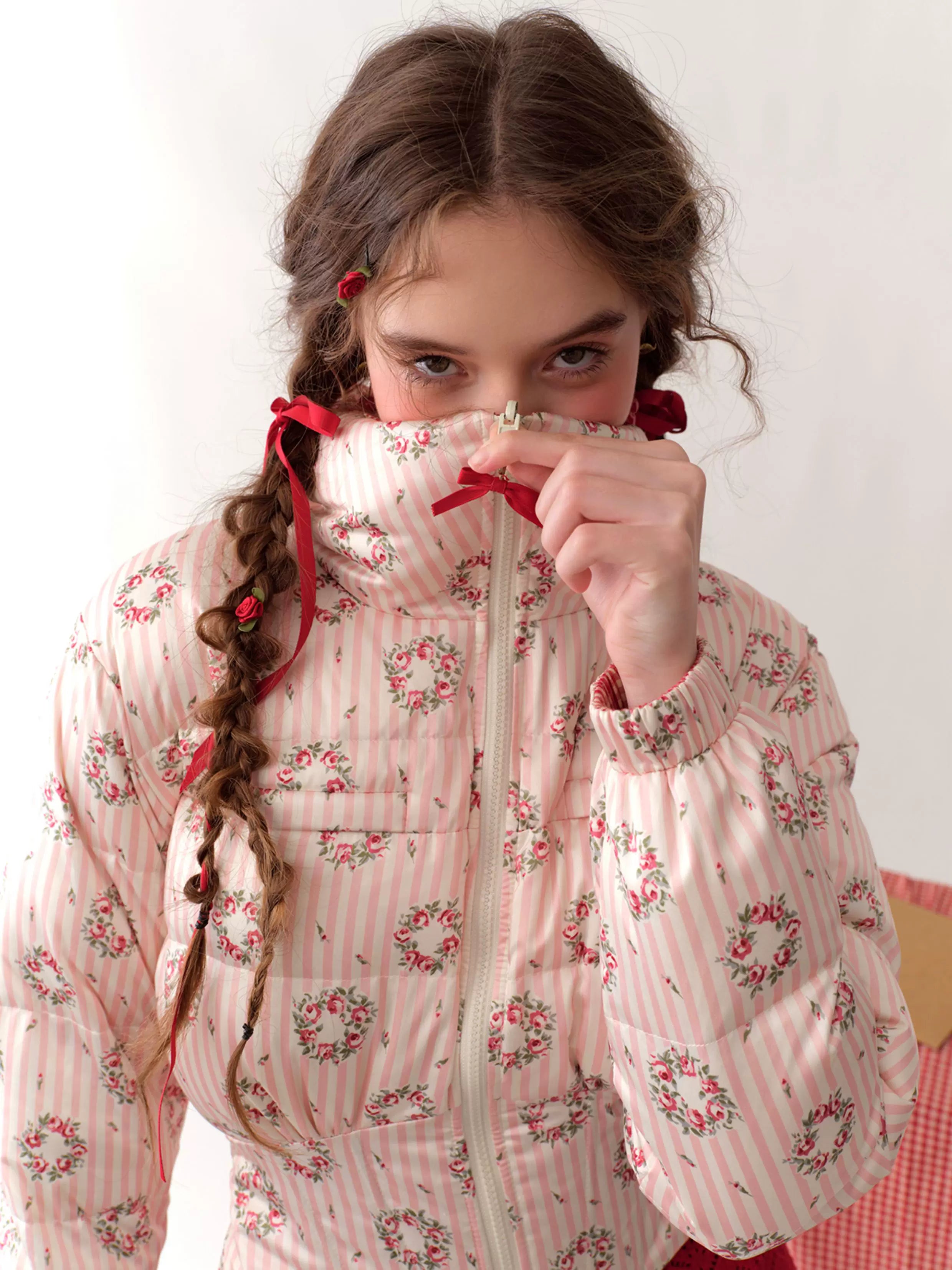 Berry Donut Reversible Cropped Down Jacket