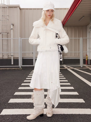 White / S