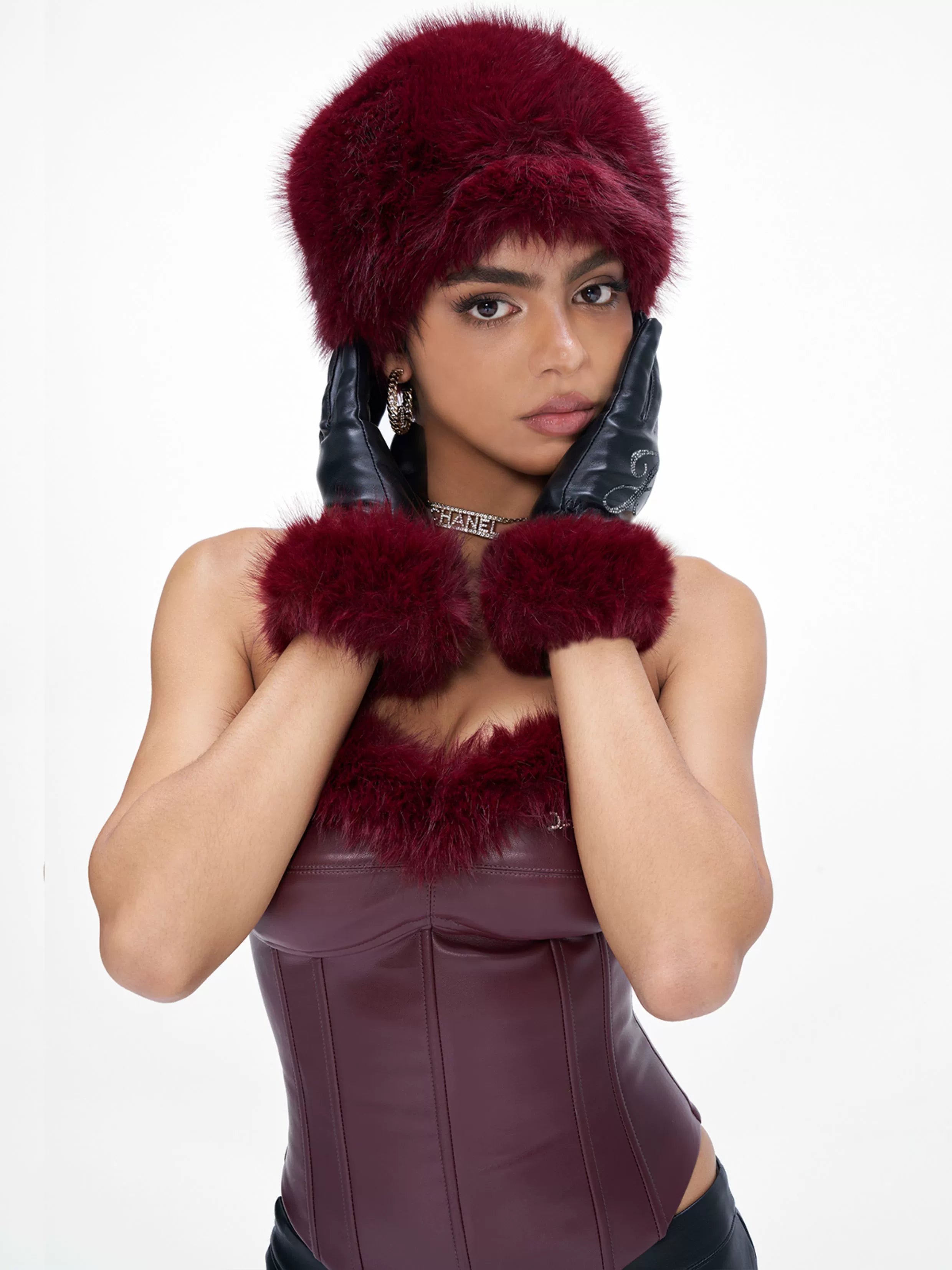 Fur Spliced Rhinestone Winter Gloves