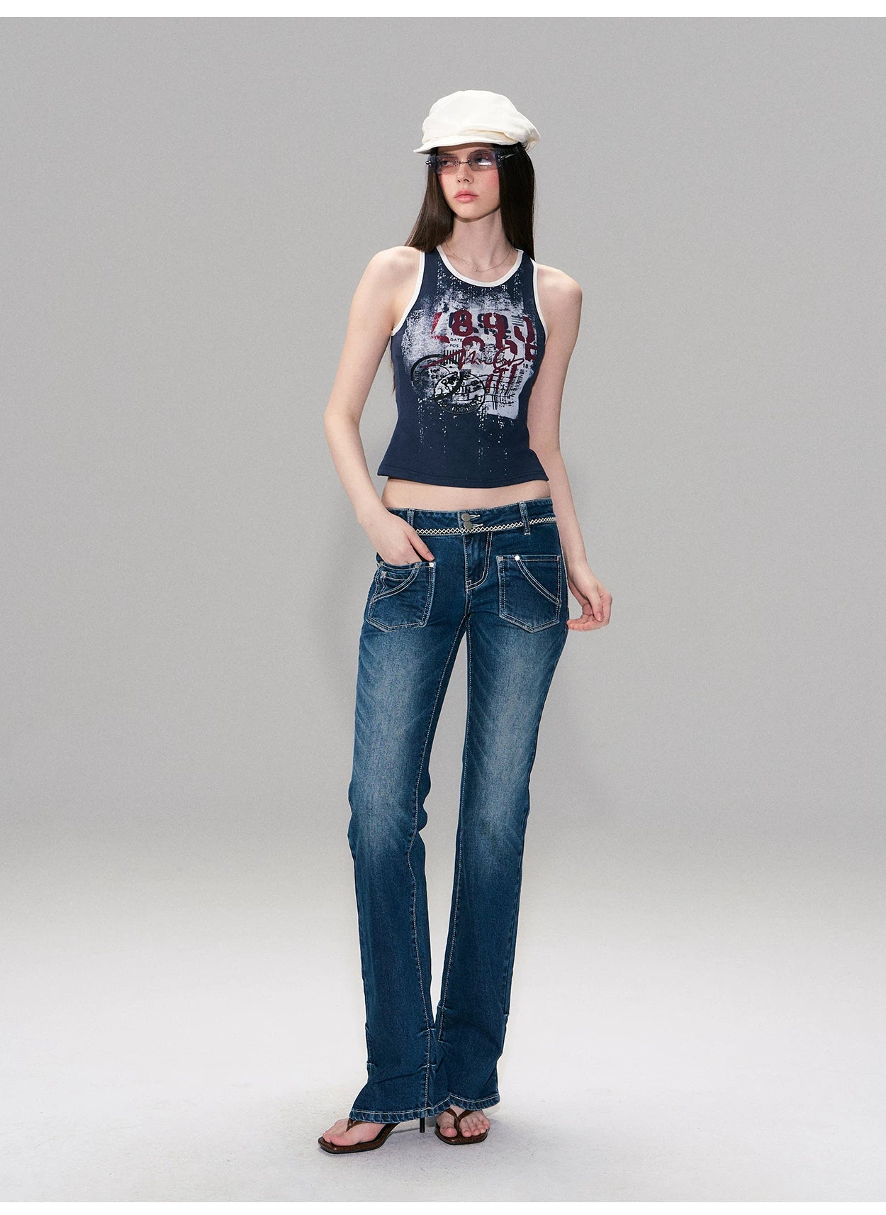 Vintage Graphic Contrast Trim Slim Fit Tank Top