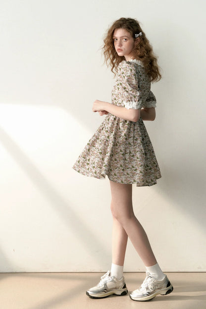 Brown Lace-Decorated Bubble Sleeve Floral Dress