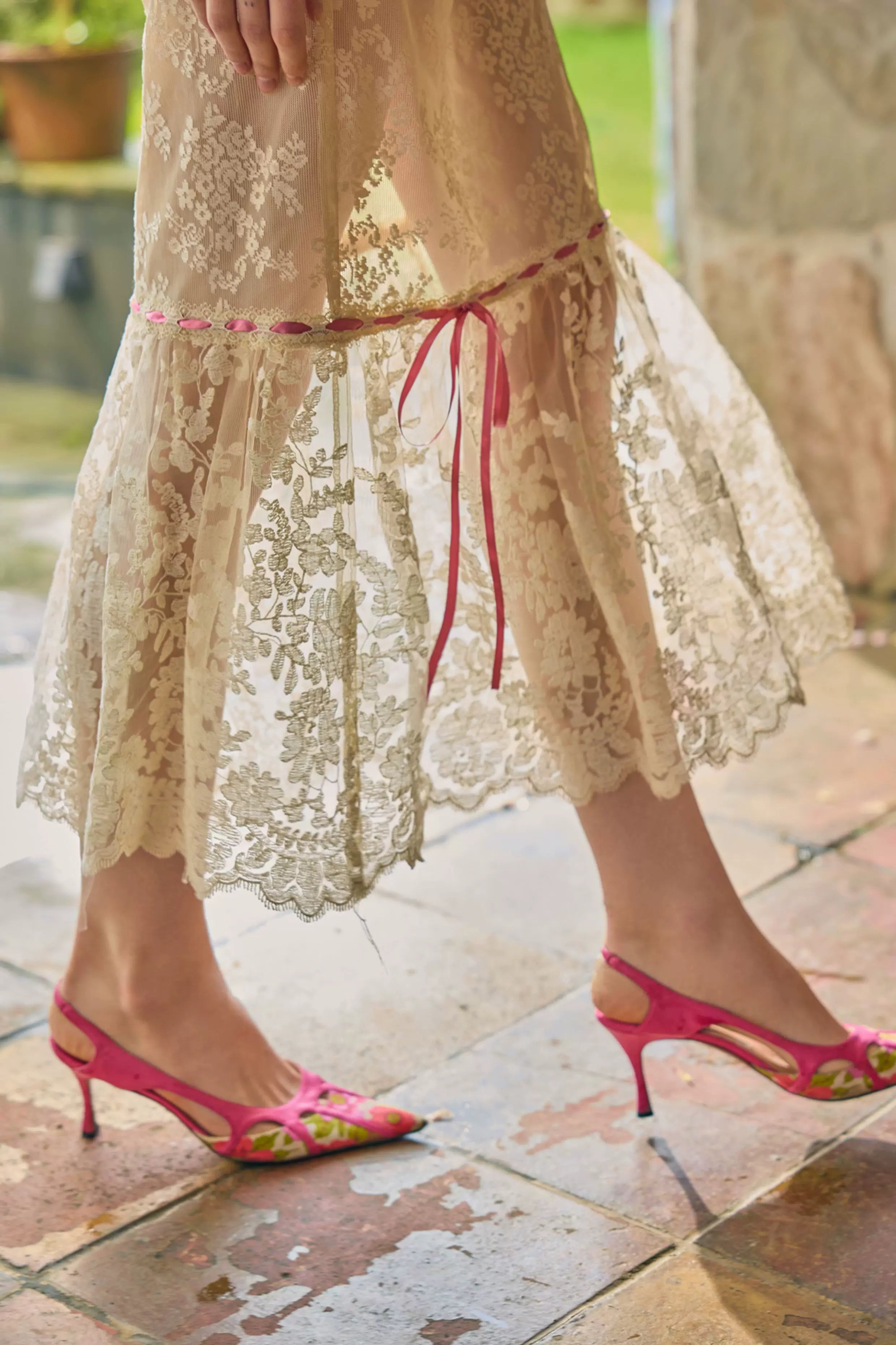 Romantic Oil-Paint Lace Corset Top &amp; Skirt Set