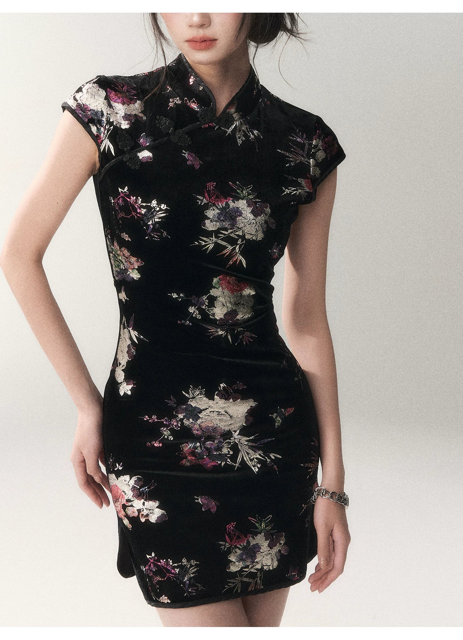 Gilded Velvet Floral Cheongsam Dress