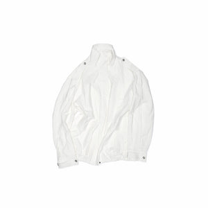 White / S