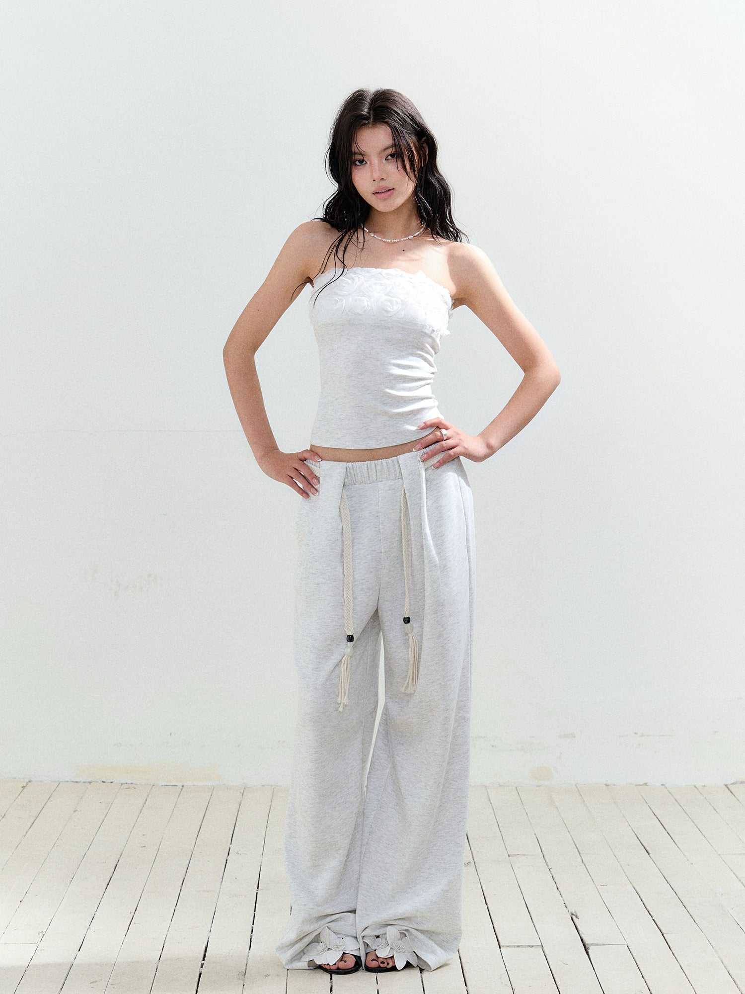 Contrast Waist Drawcord Wide-Leg Sweatpants