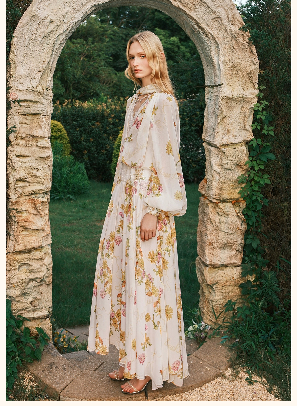 Milena Chiffon Lace Lantern Sleeve Midi Dresse