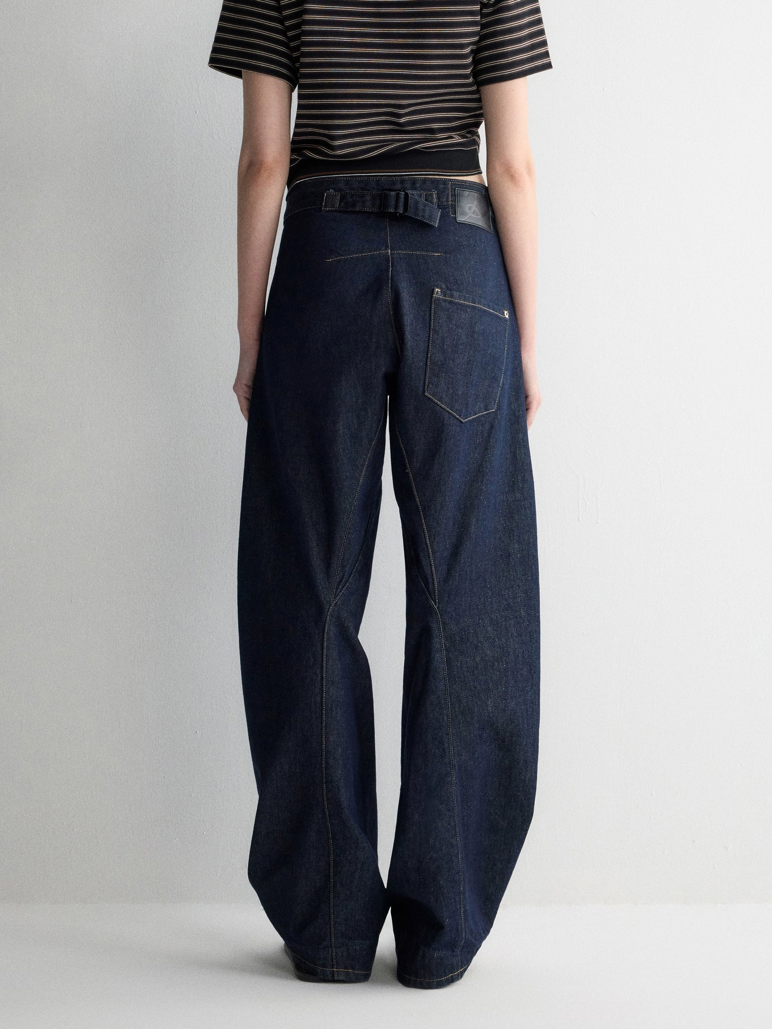 3D Wide-Leg Denim Pants
