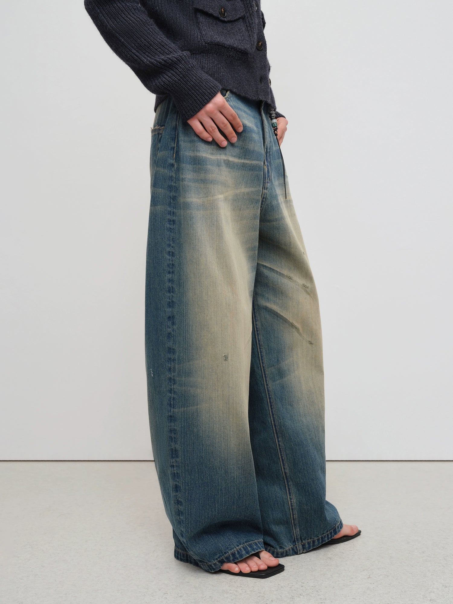 Vintage Tapered Wide-Leg Distressed Denim Pants