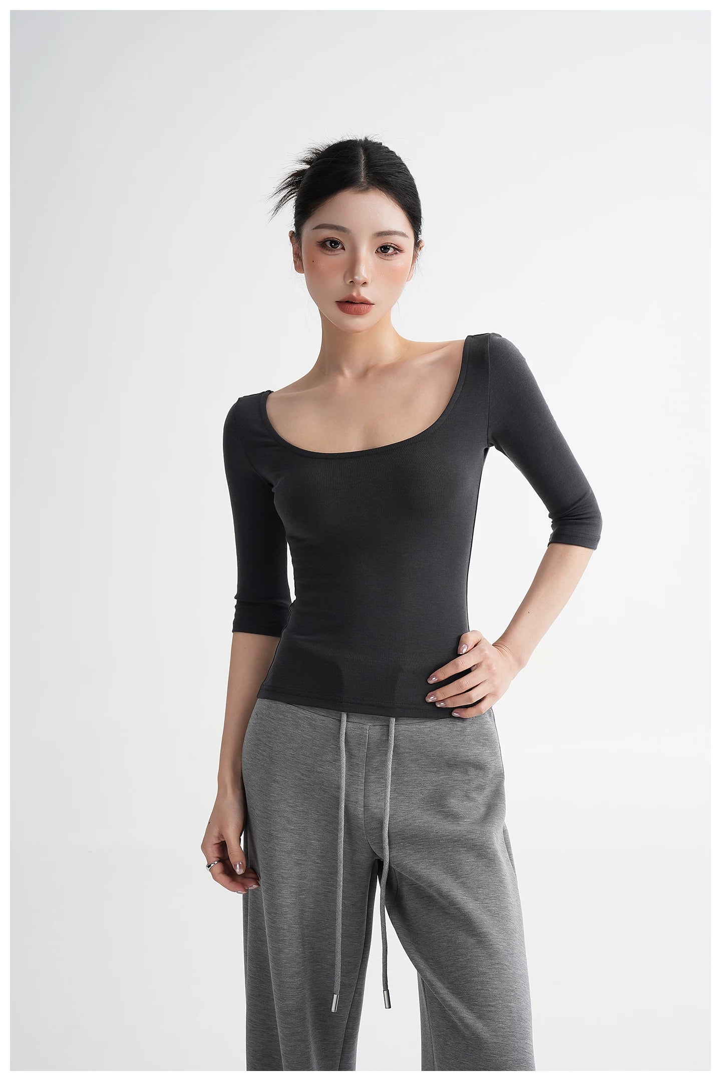 Lyocell Open-Back Fitted Mid-Sleeve T-Shirt
