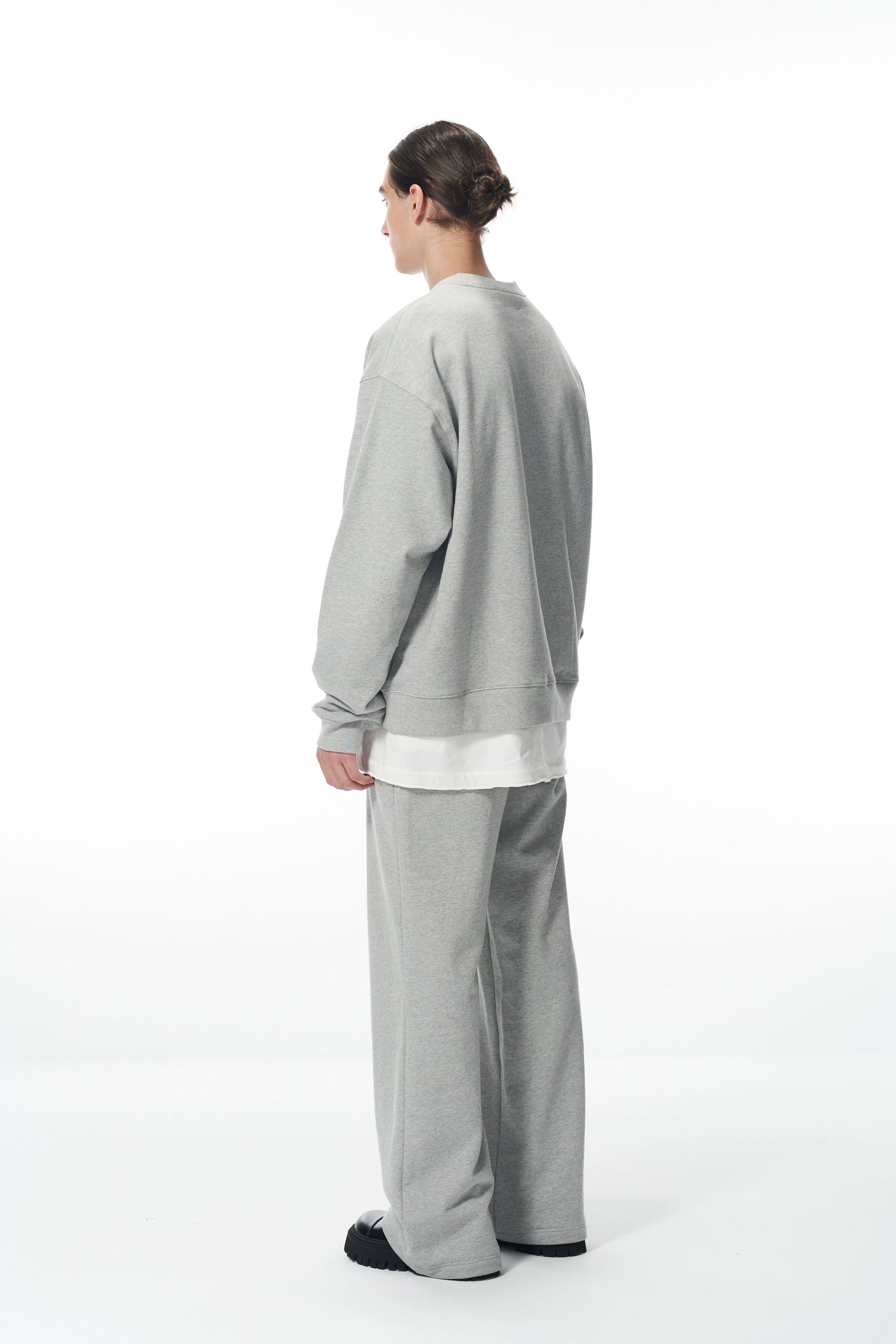 Essential Logo Sweatshirt &amp; Hoodie &amp; Sweatpants Set