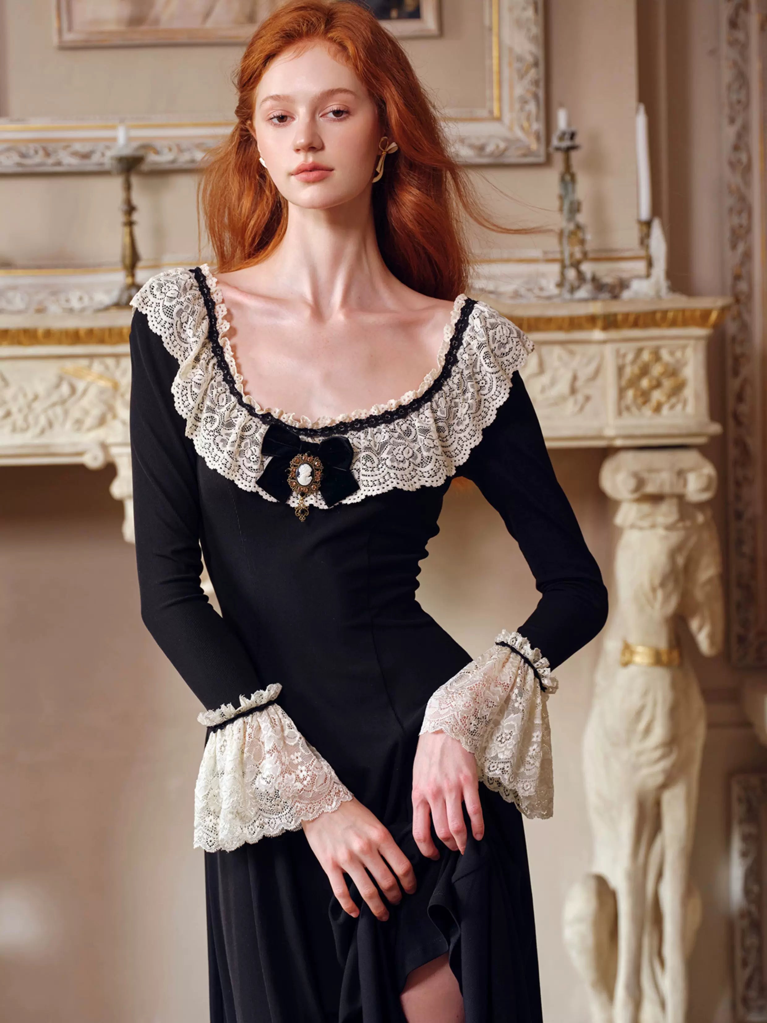 French Pastoral Black Knit Long-Sleeve Dress