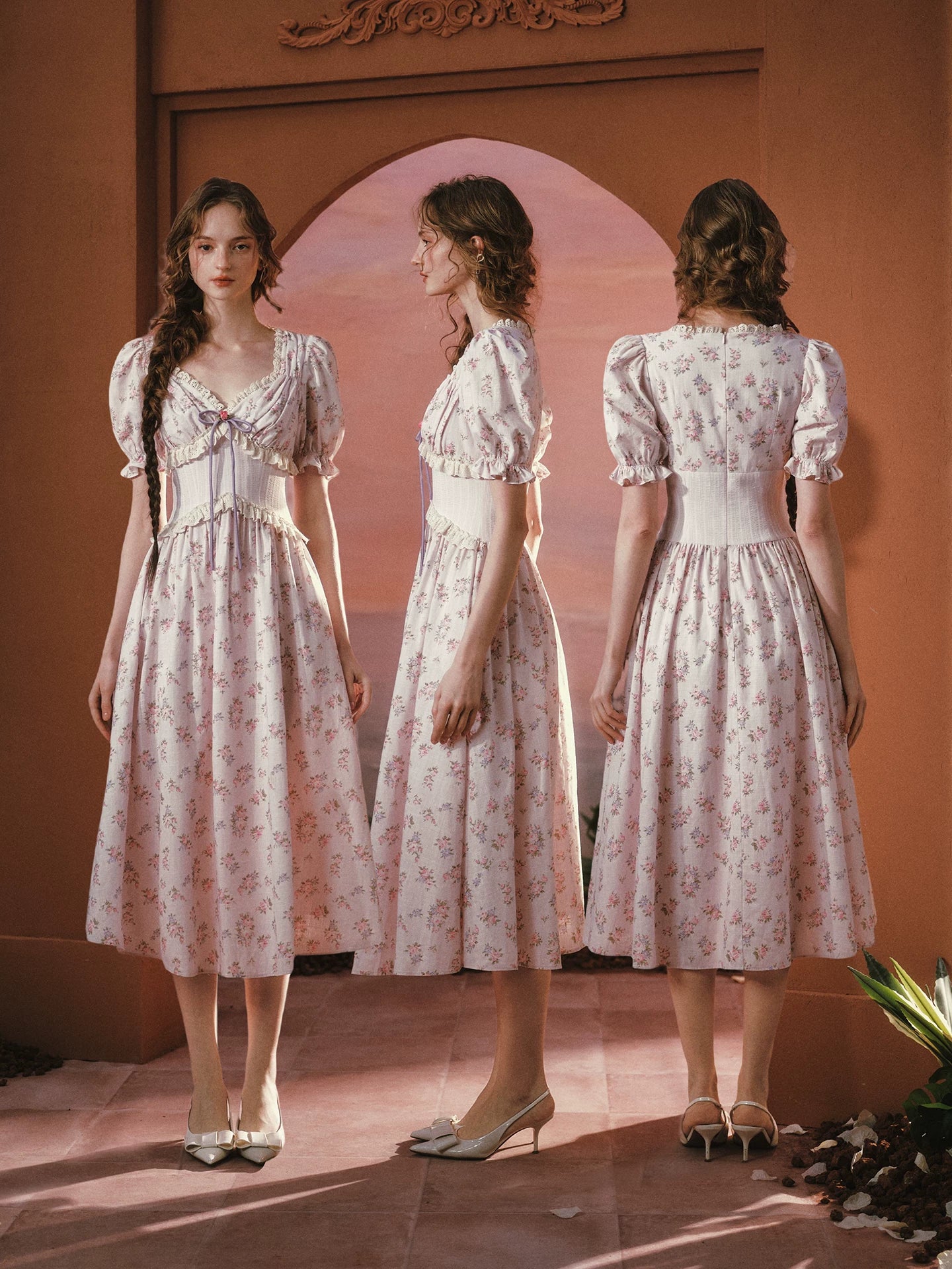 Stardew Garden Vintage Floral Waist-Cinching Midi Dress