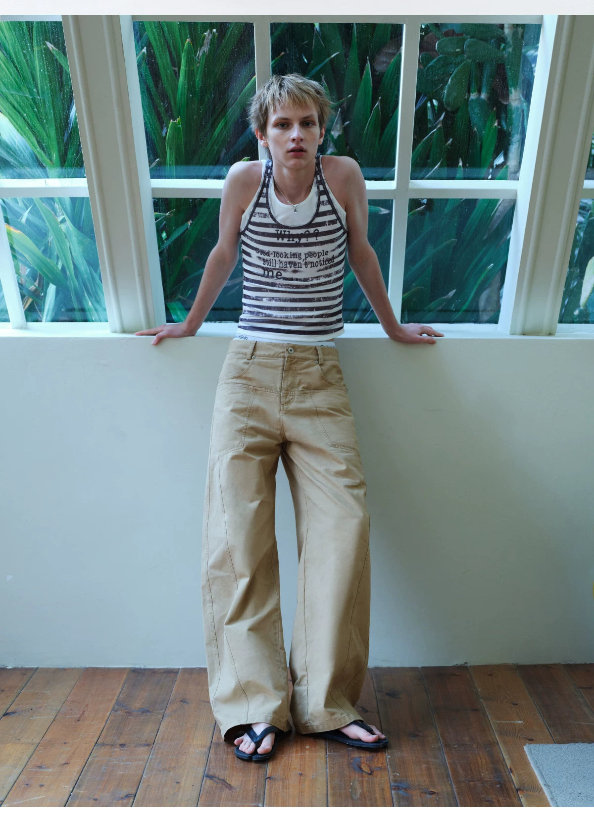 Utility Pocket Curved Wide-Leg Trousers