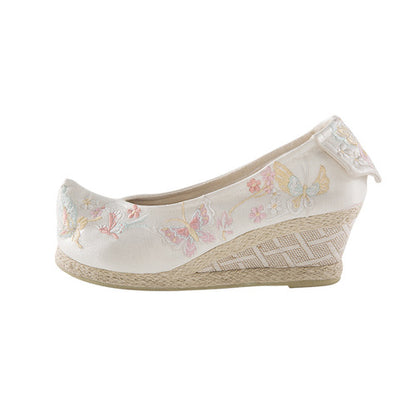 &quot;Butterfly&quot; Embroidered Flat &amp; Heels Hanfu Shoes - CHINASQUAD