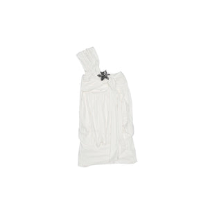 White / M