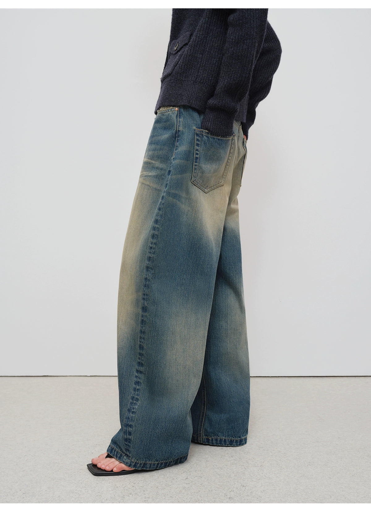 Vintage Tapered Wide-Leg Distressed Denim Pants