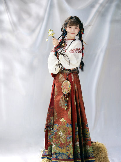 &quot;雪原花-盗墓笔记联名&quot; Modern-Style Hanfu Set