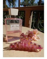 Lola Butterly Crystal Claw Clip - CHINASQUAD