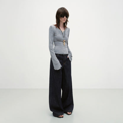 Lace V-neck Slim Long-Sleeve T-shirt