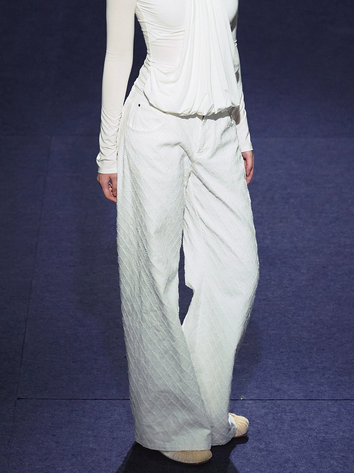 Double-Button Diamond Check Straight-Leg Pants - CHINASQUAD
