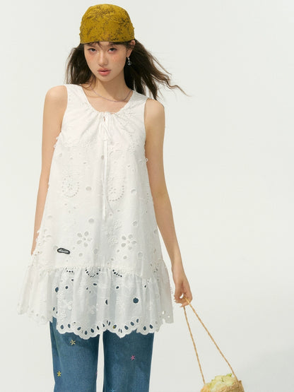White 3D Embroidered Sleeveless Dress