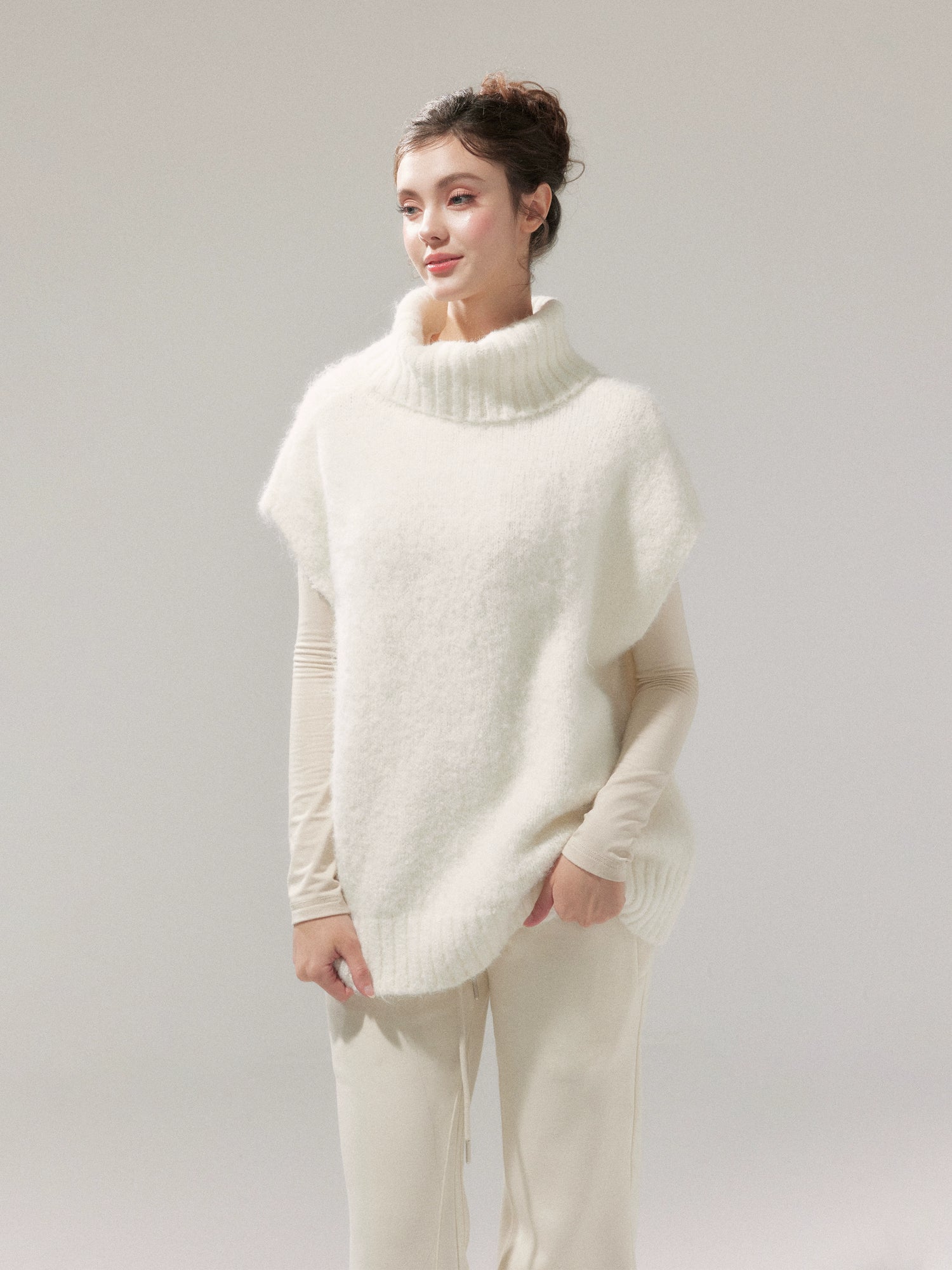 High-Neck Oversized Knit Pullover Turtleneck