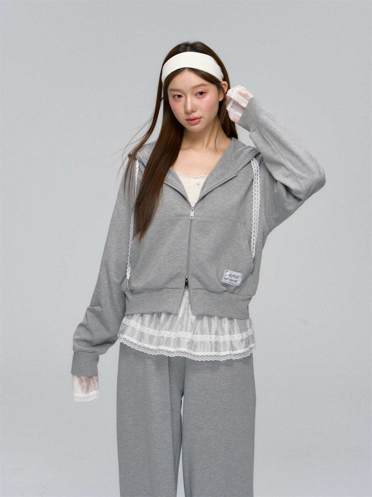 Gray Lace-Trimmed Casual Hoodie &amp; Pant Set