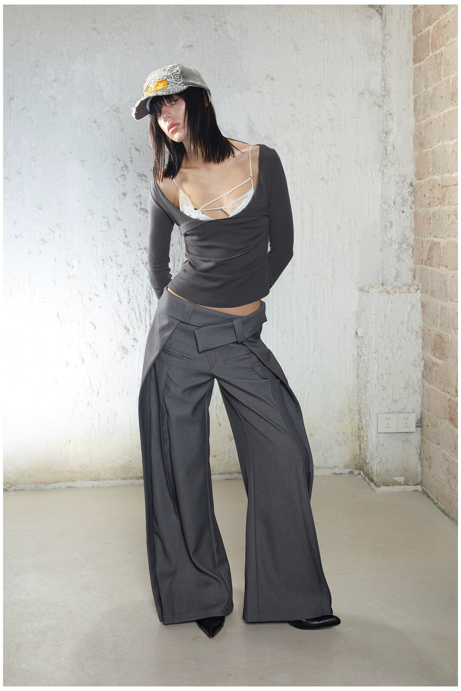 Scoop Neck Layered T-Shirt With Mesh Bra