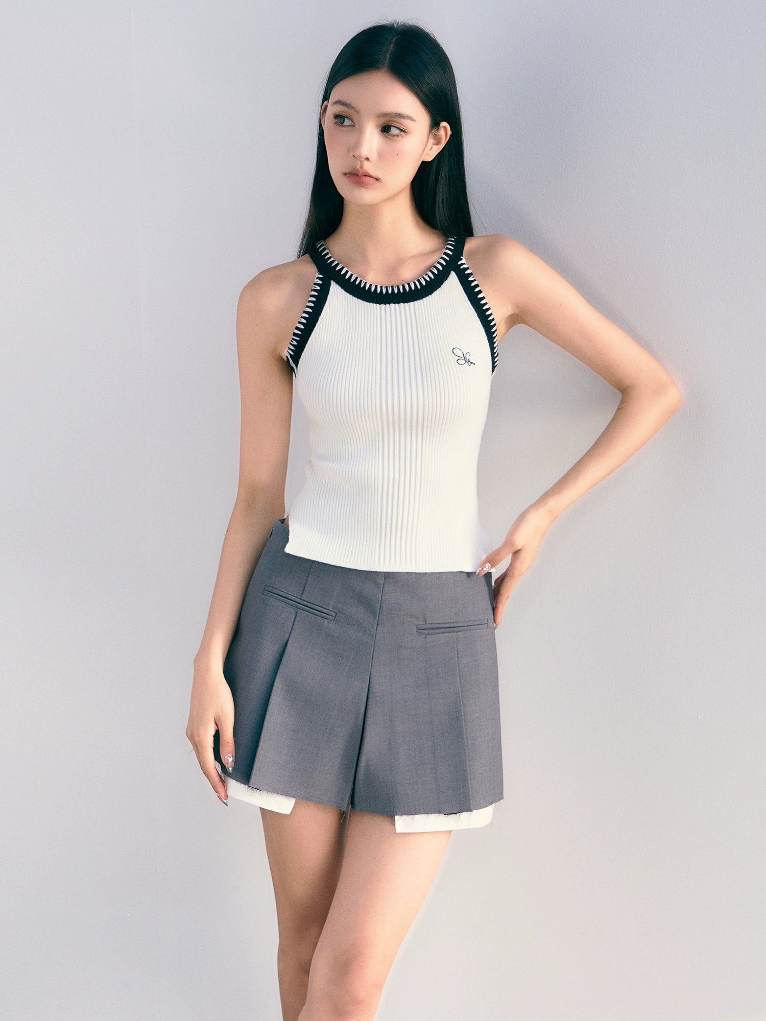 (Final Sale) White Crewneck Halter Cross-Back Knit Vest