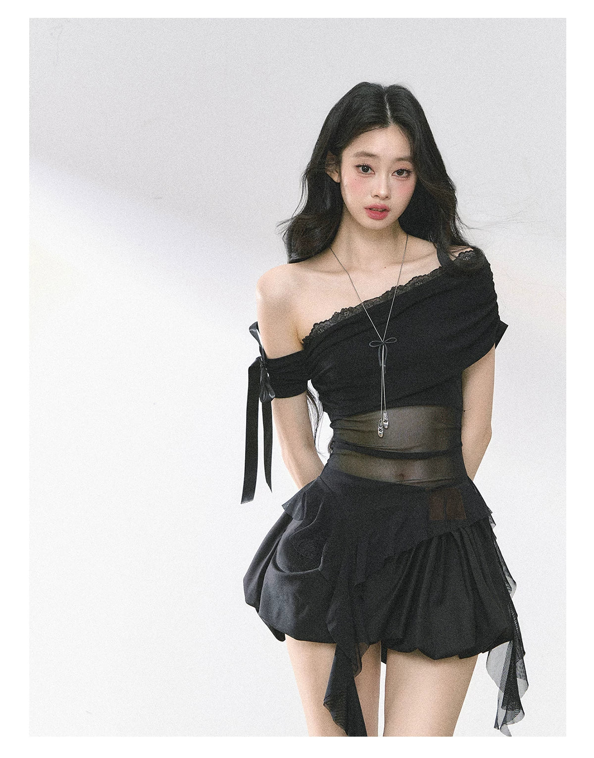 Off-Shoulder Mesh Short-Sleeve T-Shirt