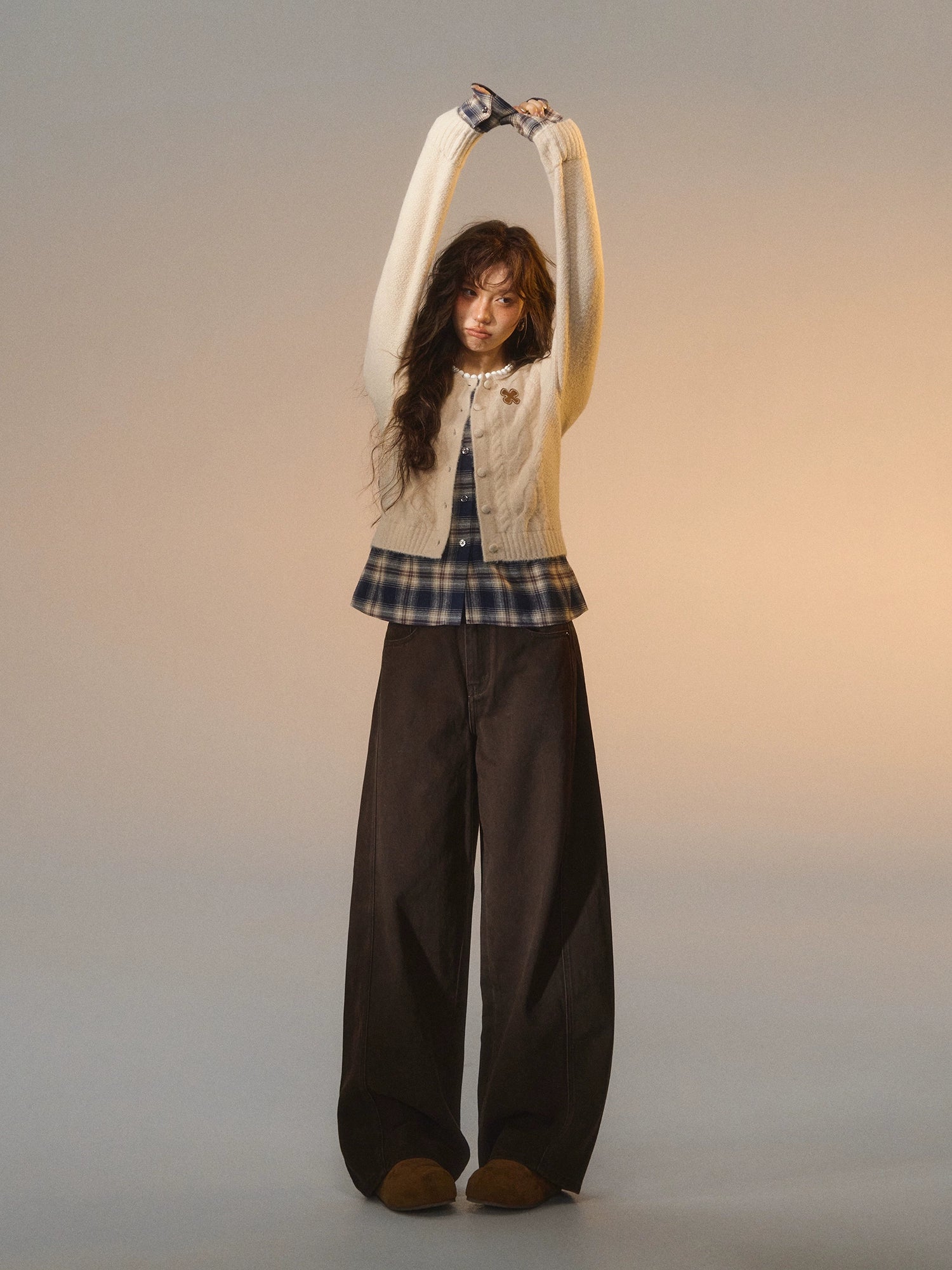3D Seam Wide-Leg Crescent Denim Pants