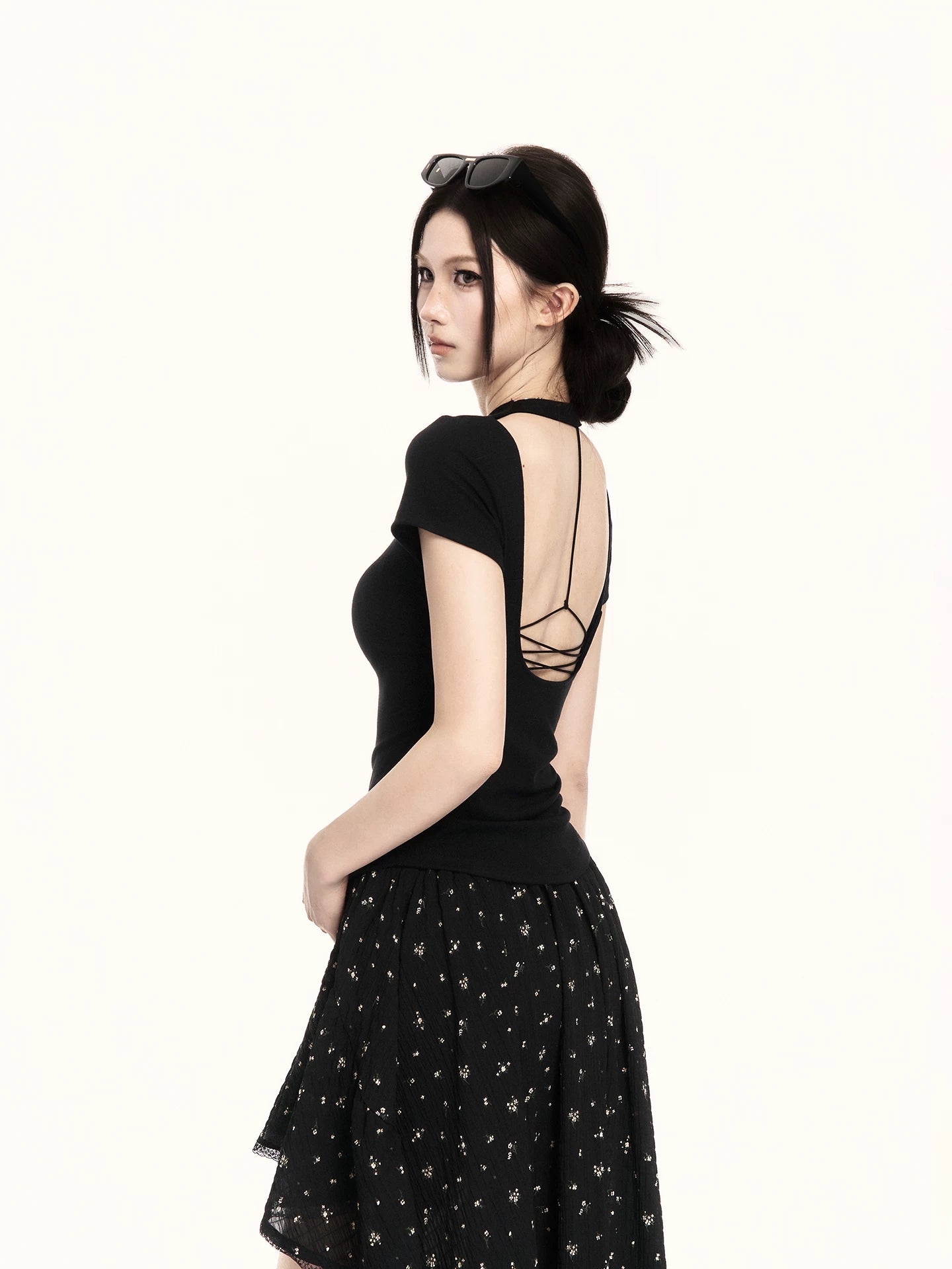 Backless Lace-Up Slim Fit Cropped T-Shirt