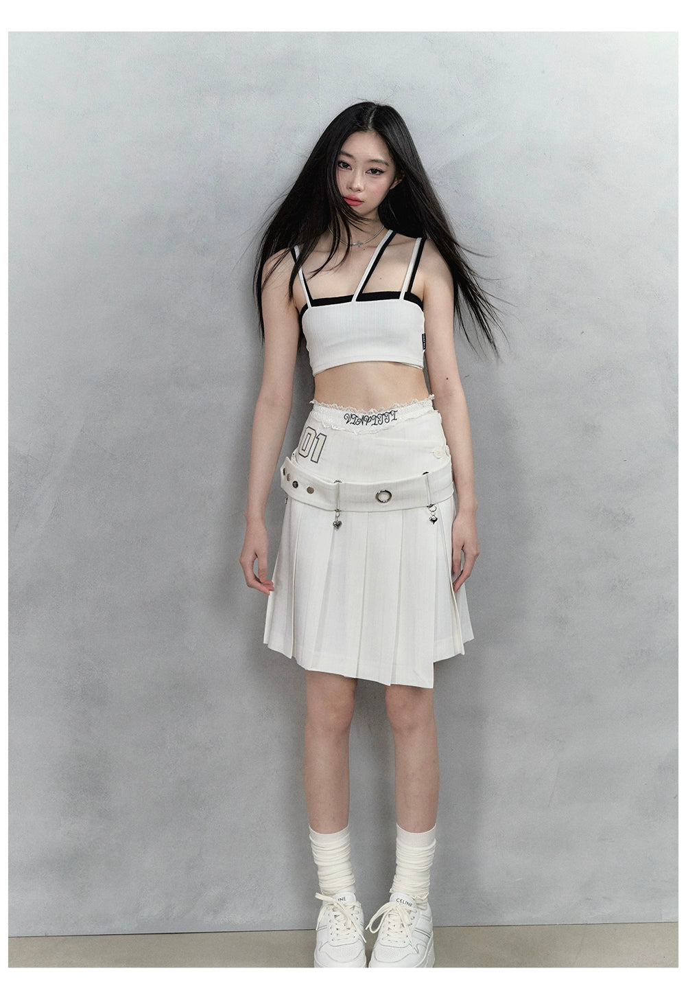 Oak Ash &amp; White Asymmetrical Waist Pleated Skirt