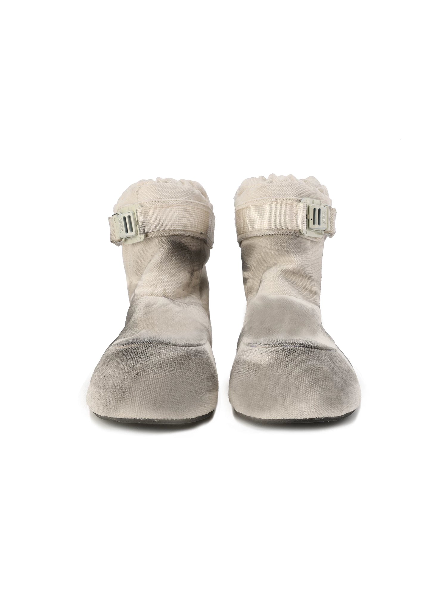 Detachable Sole Distressed Snow Boots