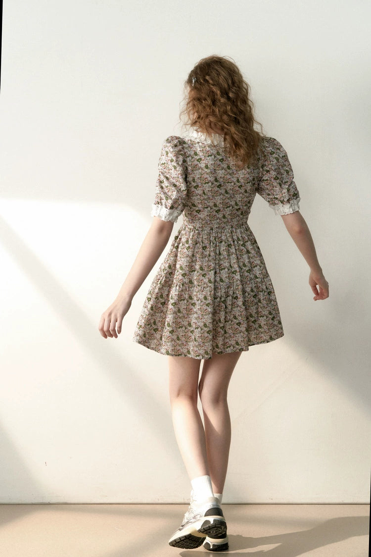 Brown Lace-Decorated Bubble Sleeve Floral Dress