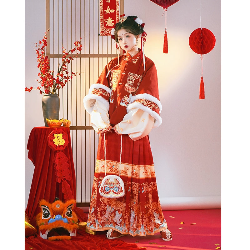 &quot;龙宝送福&quot;Ming-Dynasty Hanfu Set - CHINASQUAD