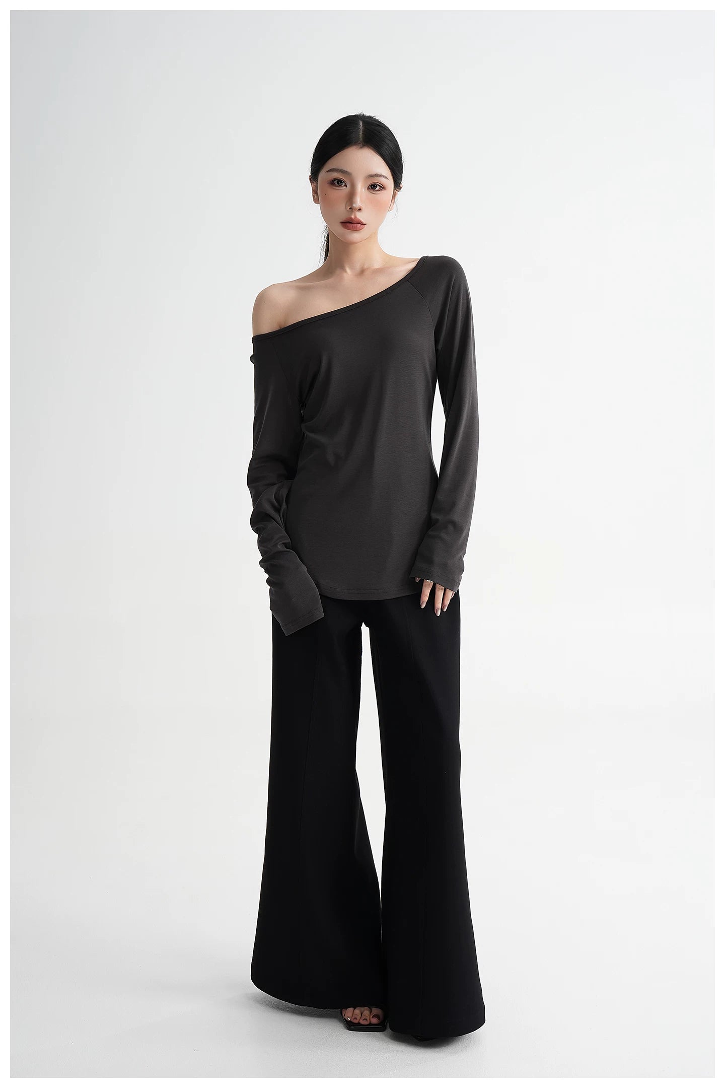 Waist-Cinching Fitted Long Sleeve T-Shirt