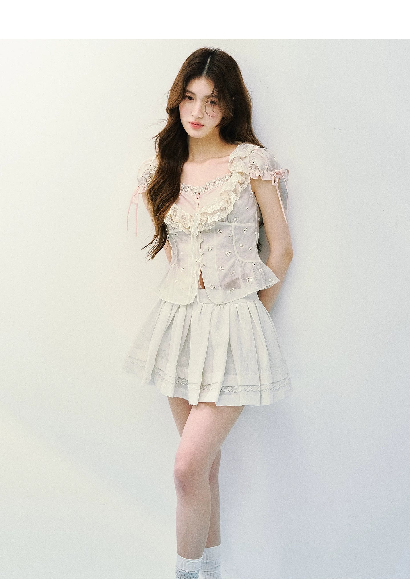 Layered Lace Lyocell Puff Sleeve Blouse