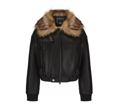 Black / M