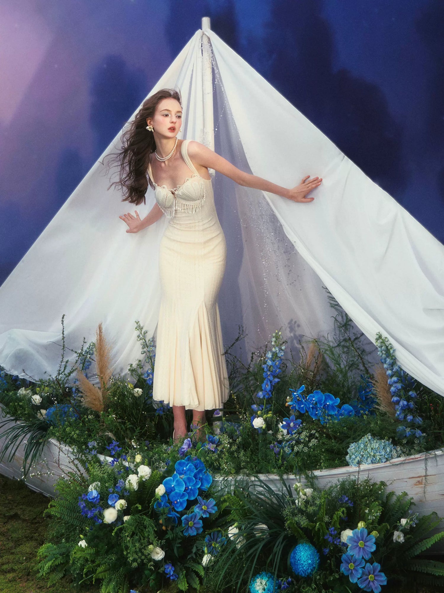 Vintage Shell-Texture Stretch Mermaid Slip Dress