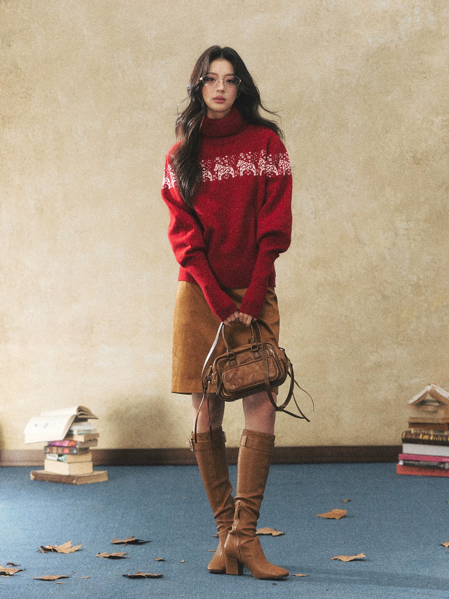 Dual-Tone Knit Turtleneck Sweater