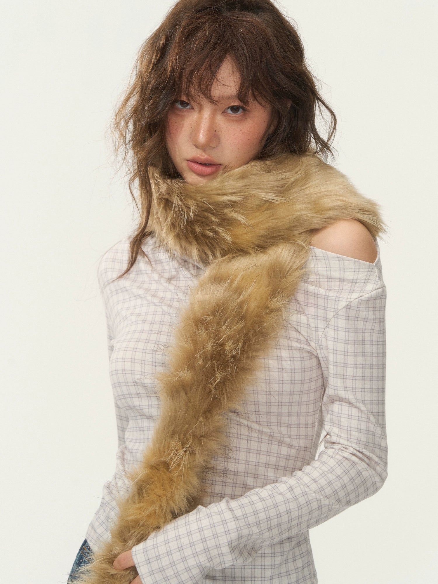 Velvet-Touch Plaid Draped Off-Shoulder Long Sleeve T-Shirts